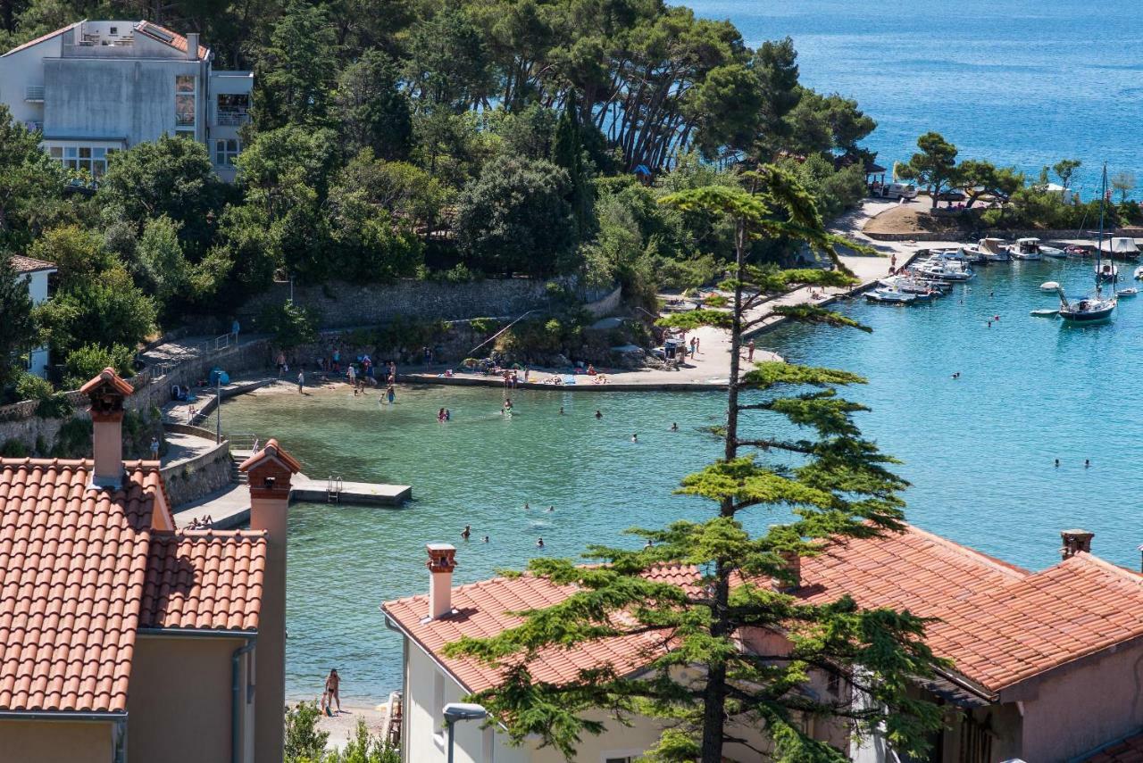 Franko & Ana Apartments Krk Town Luaran gambar